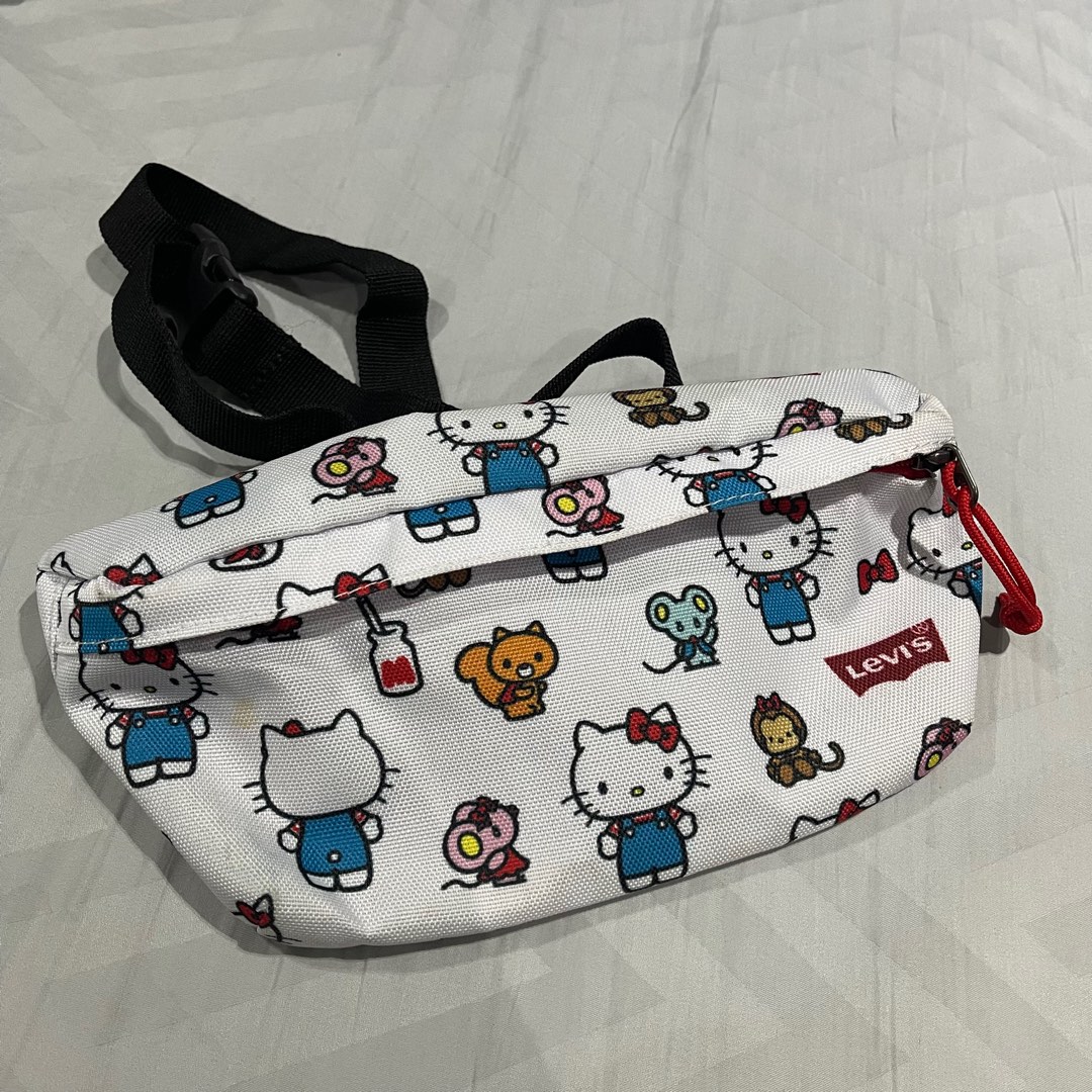 Levis hello shop kitty sling