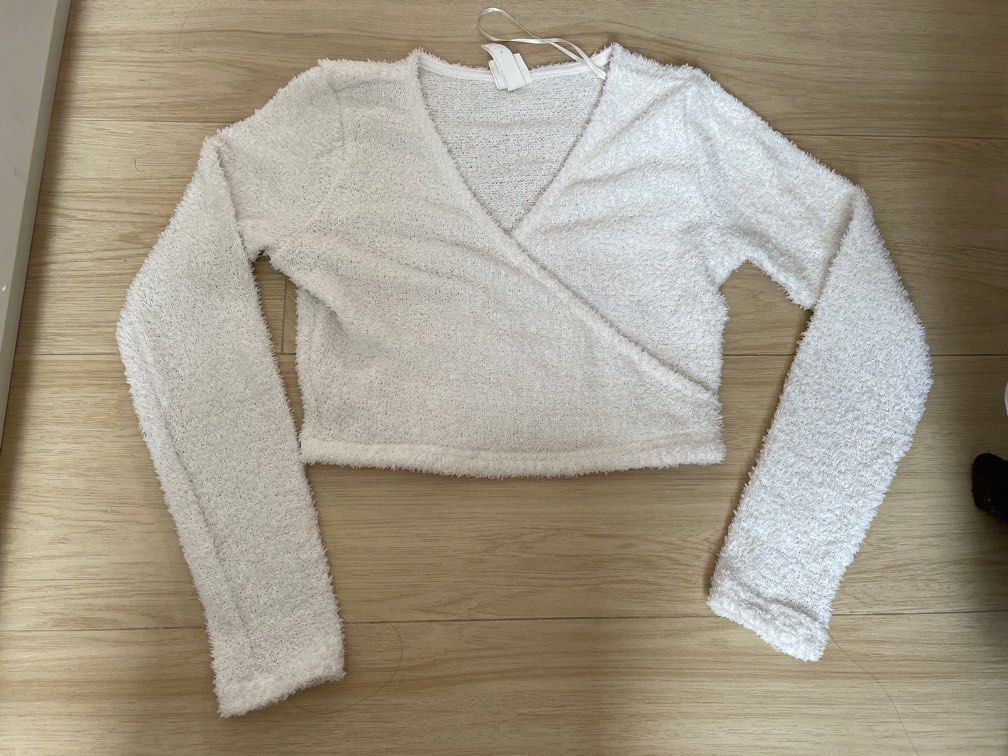 Women's fuzzy pullover cheap