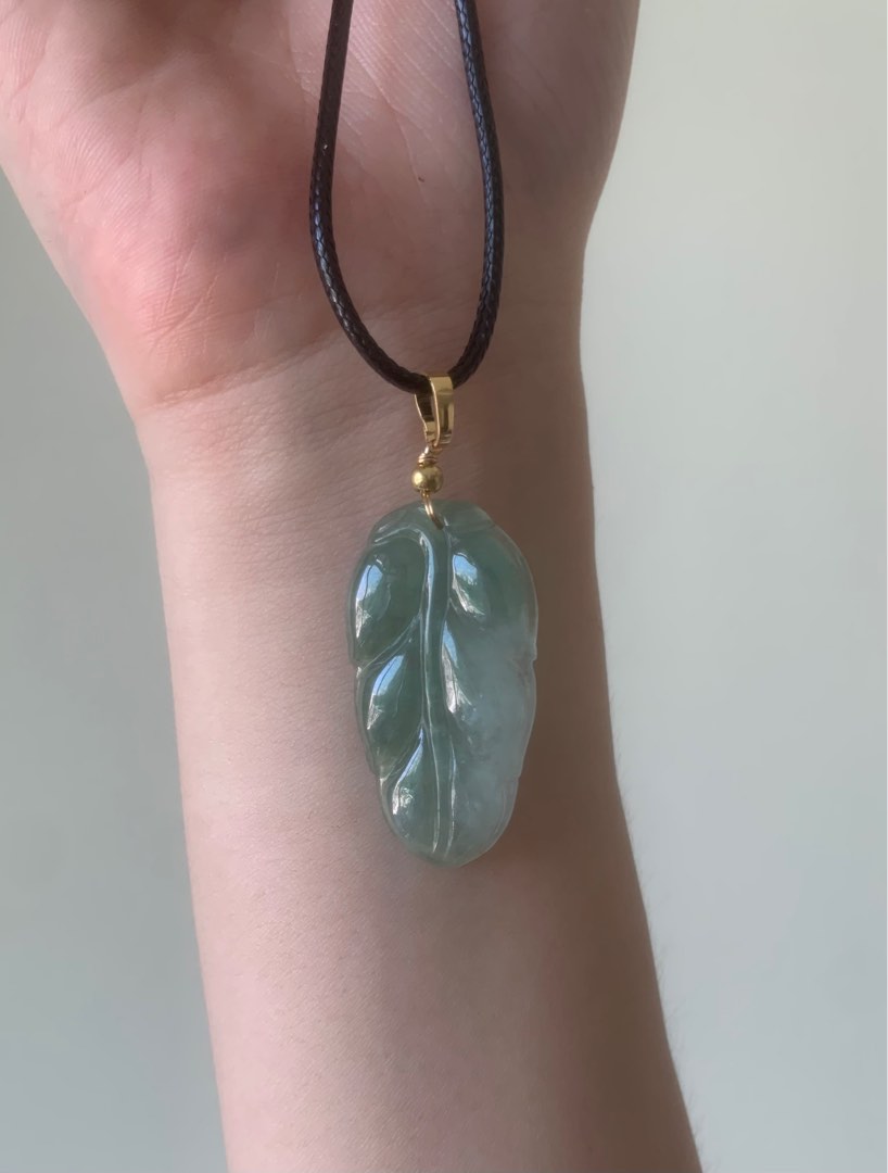 Jade discount leaf necklace