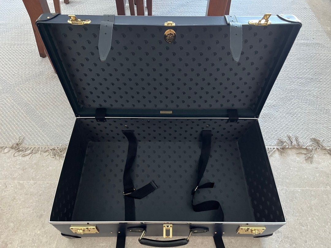 James Bond 007 Spectre Globetrotter Luxury Luggage Suitcase, Hobbies ...