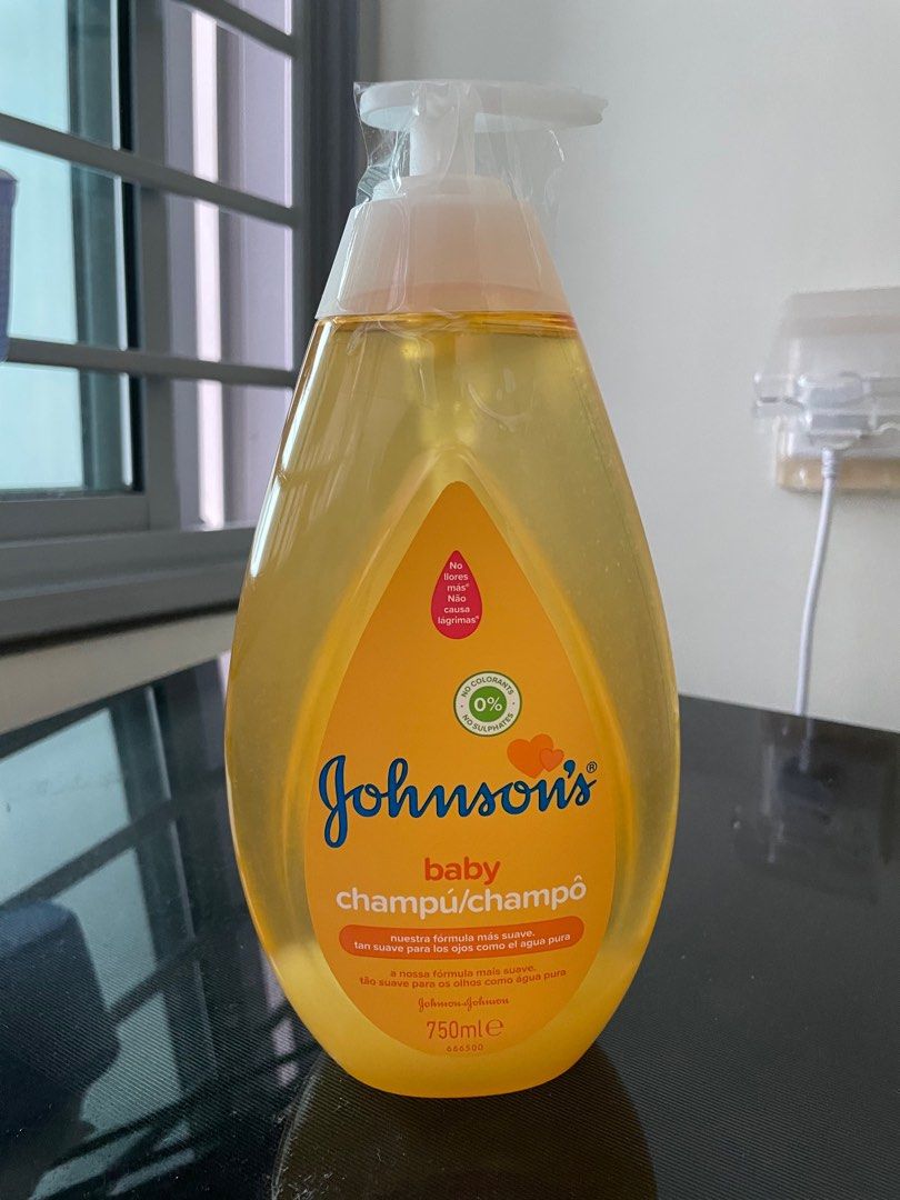 Johnson Baby Shampoo 750 mL, Beauty & Personal Care, Hair on Carousell