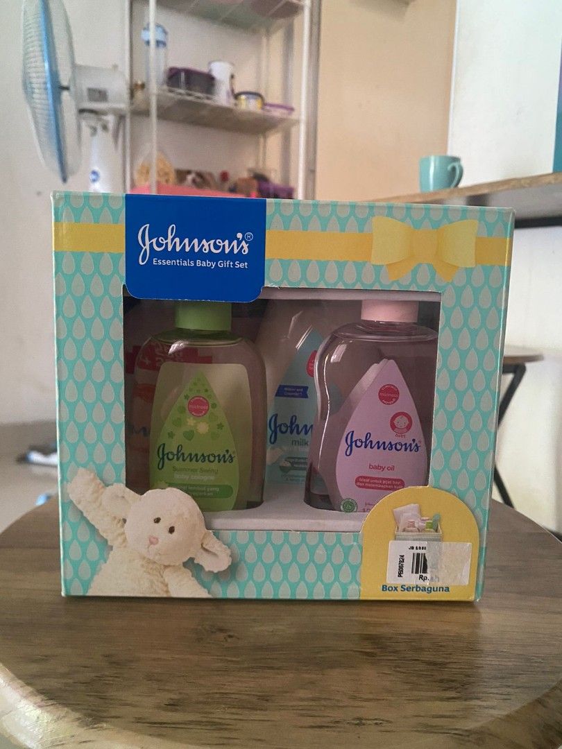 JohnSon Gift Set on Carousell