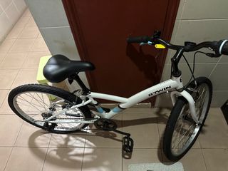 (Category: ) located in . Submitted by ssinghal7 (Listing ID 1235271799, Image 1). Description: .