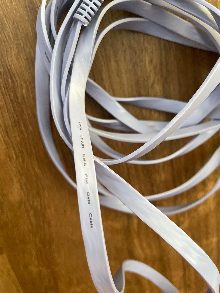 LAN CABLE PATCH CABLE 3m (Category: Cables & Adaptors) located in Singapore. Submitted by magee_123 (Listing ID 1235183004, Image 2). Description: LAN Cable for sale 3m Self collect only.