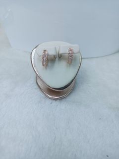 Legit 18k Gold with Real Diamond