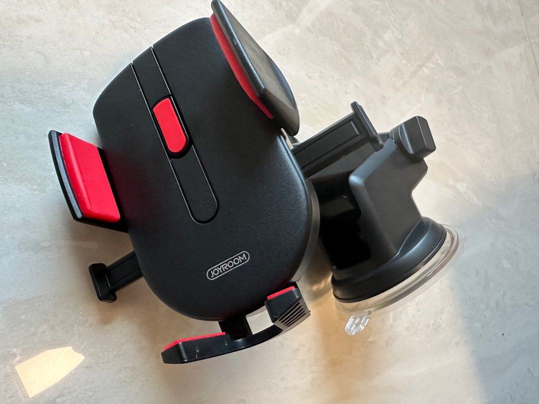 [Like New] Joyroom 360 Car Phone Holder for Dashboard/Windscreen/Curved Dashboard, Car