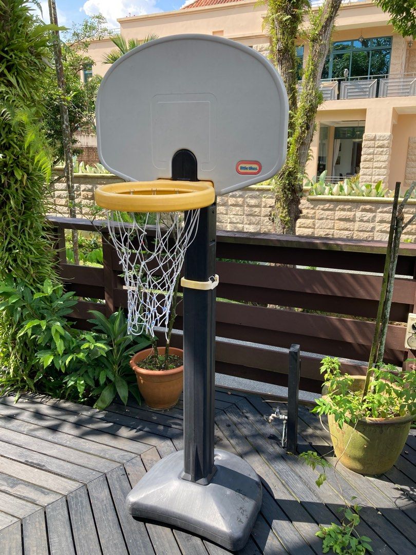 Little tikes basketball hoop, Hobbies & Toys, Toys & Games on Carousell