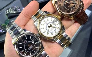 (Category: ) located in . Submitted by skswatches90 (Listing ID 1235183694, Image 1). Description: .