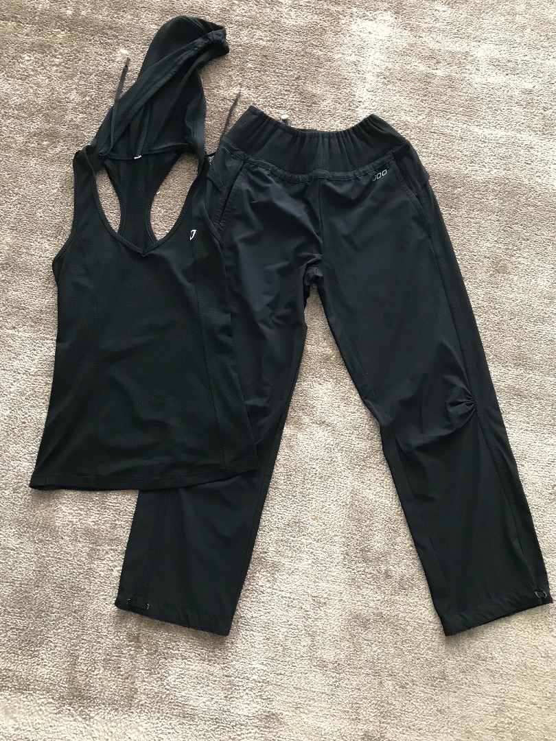Lorna Jane Gym Set Black XS, Women's Fashion, Activewear on Carousell