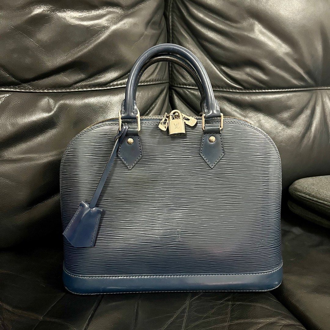 Alma MM Epi Leather Blue Indigo Bag in 2023