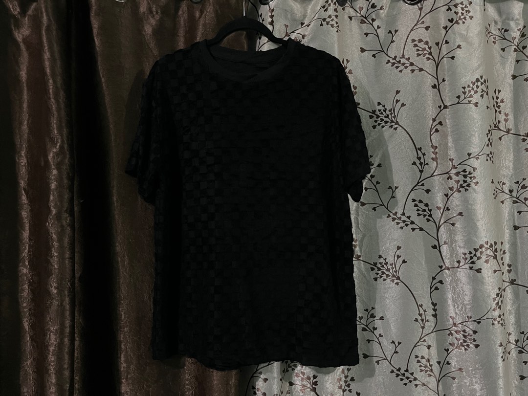 Louis Vuitton SS21 knitted vertical damier shirt black, Luxury, Apparel on  Carousell