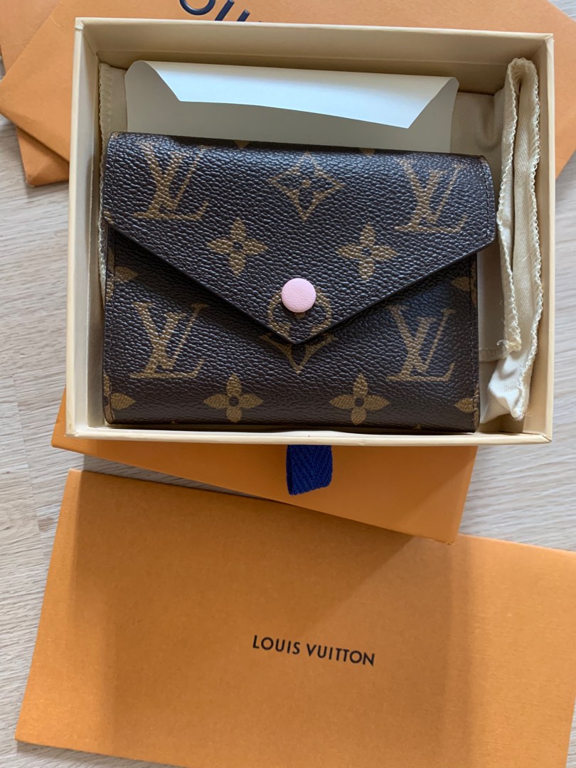 Louis Vuitton Double Card Holder with Hot stamp review 