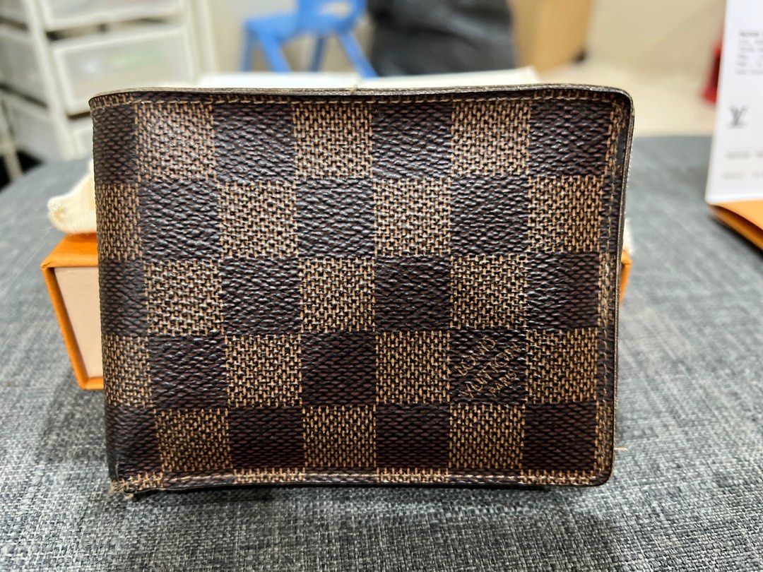 LV fragment wallet, Men's Fashion, Watches & Accessories, Wallets