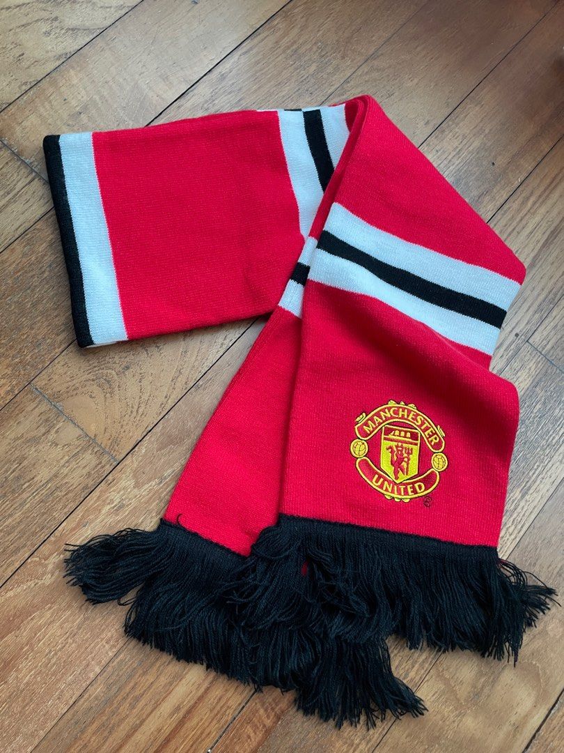 Manchester United Scarf, Hobbies & Toys, Memorabilia & Collectibles