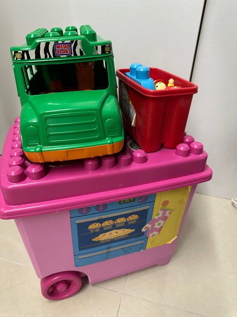 MegaBloks bundle kitchen firehouse safari