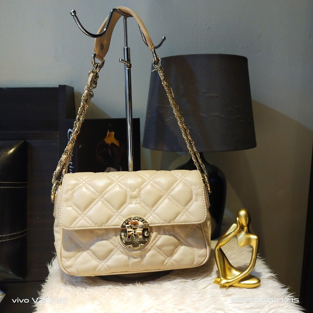 Metrocity Backpack, Luxury, Bags & Wallets on Carousell