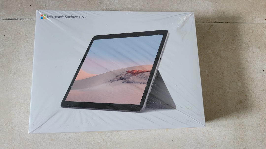 Microsoft Surface GO 2 (Intel Pentium / 128GB / 8GB RAM), 電腦