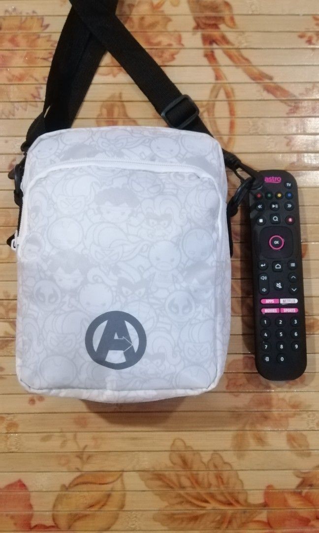 Miniso slingbag clearance