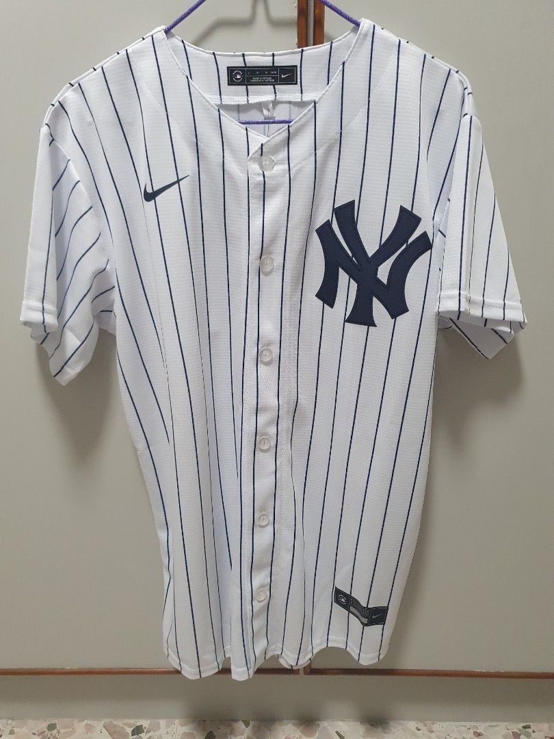 Vintage New York Yankees MLB Baseball Jersey. Mens XL/2XL
