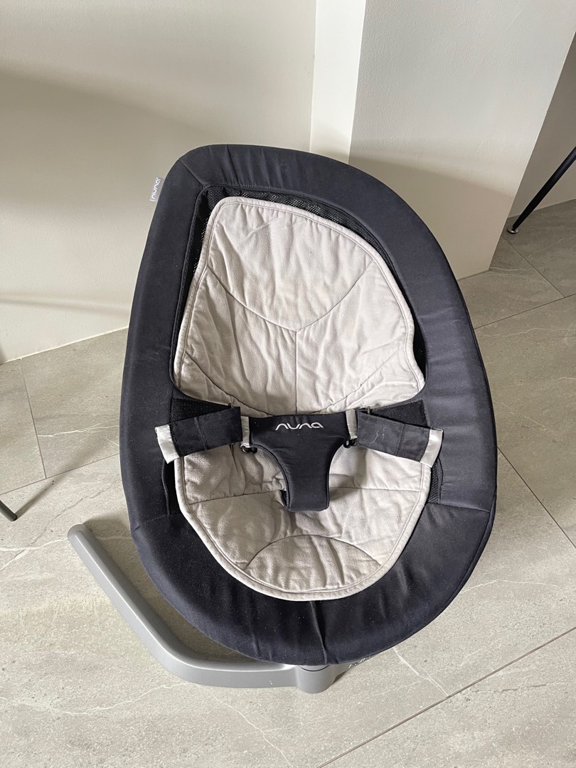 Nuna Leaf Black on Carousell