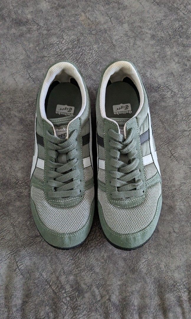 Onitsuka tiger ultimate 81 dark olive hot sale