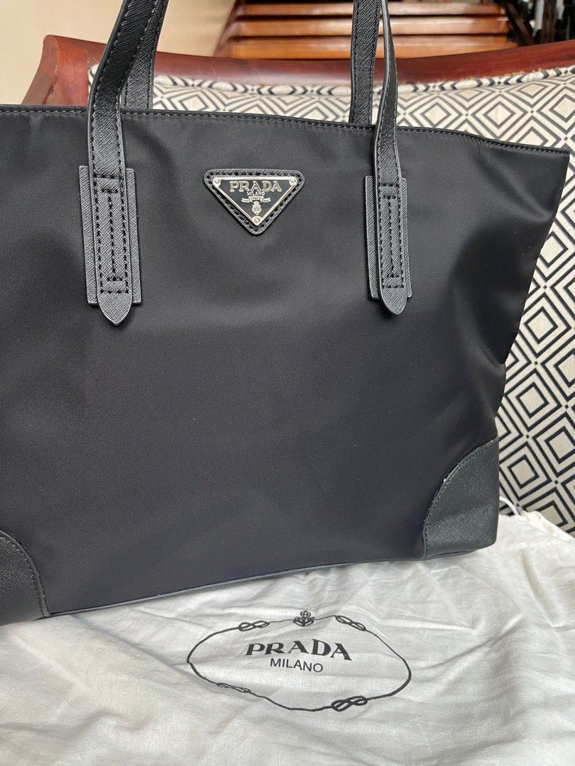 Prada black sale tote bag