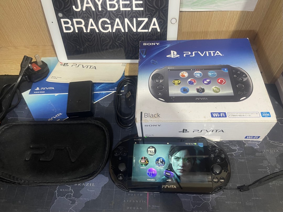 Ps vita slim 64gb henkaku on Carousell