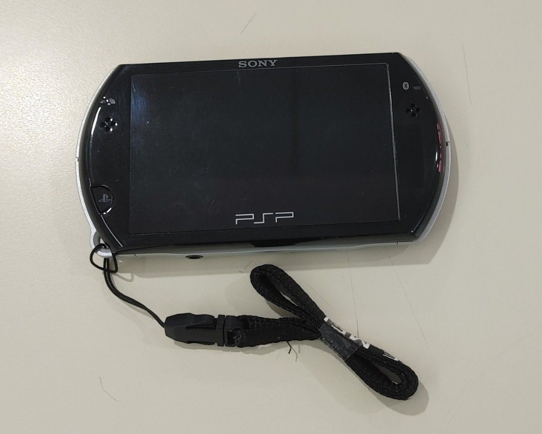 playstation portable go psp go