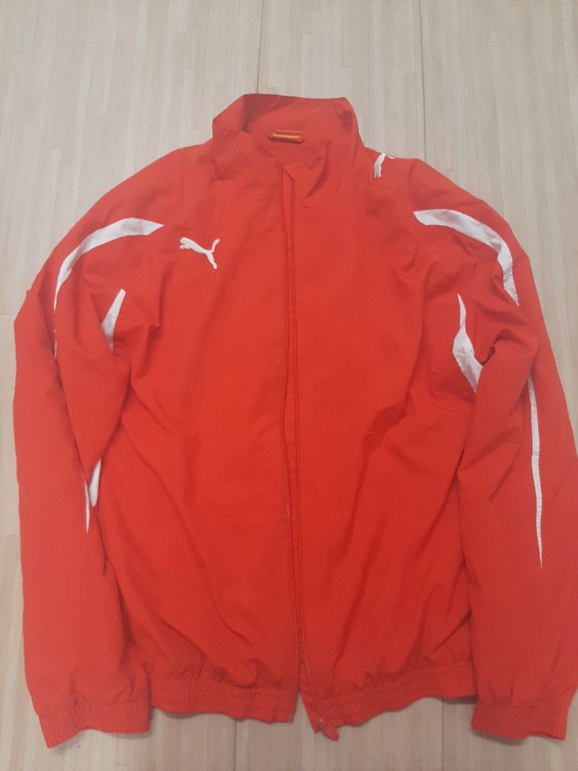 Red sale puma windbreaker