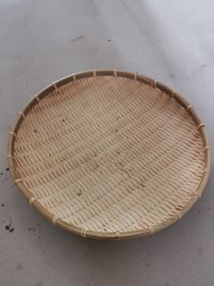 Round Rattan tray to steam teochew crabs