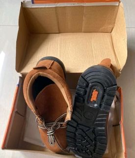 (Category: ) located in . Submitted by mohdanisaa (Listing ID 1235314777, Image 1). Description: .