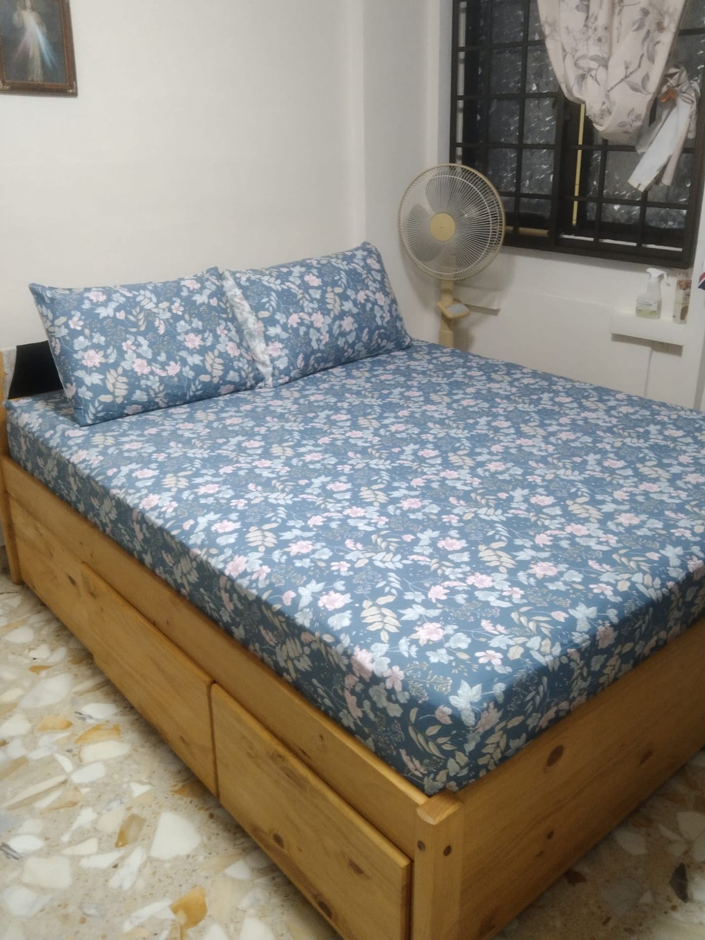 Seahorse Storage Bed Frame Queen, Furniture & Home Living, Furniture