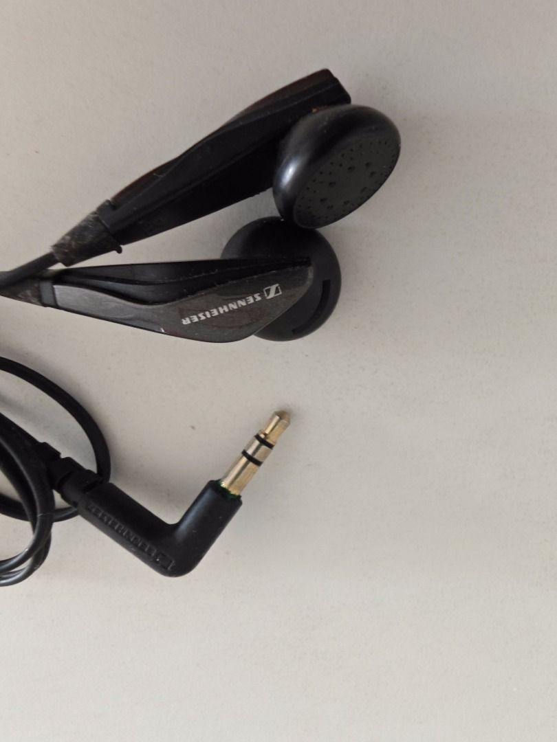 Sennheiser MX 375 earphones