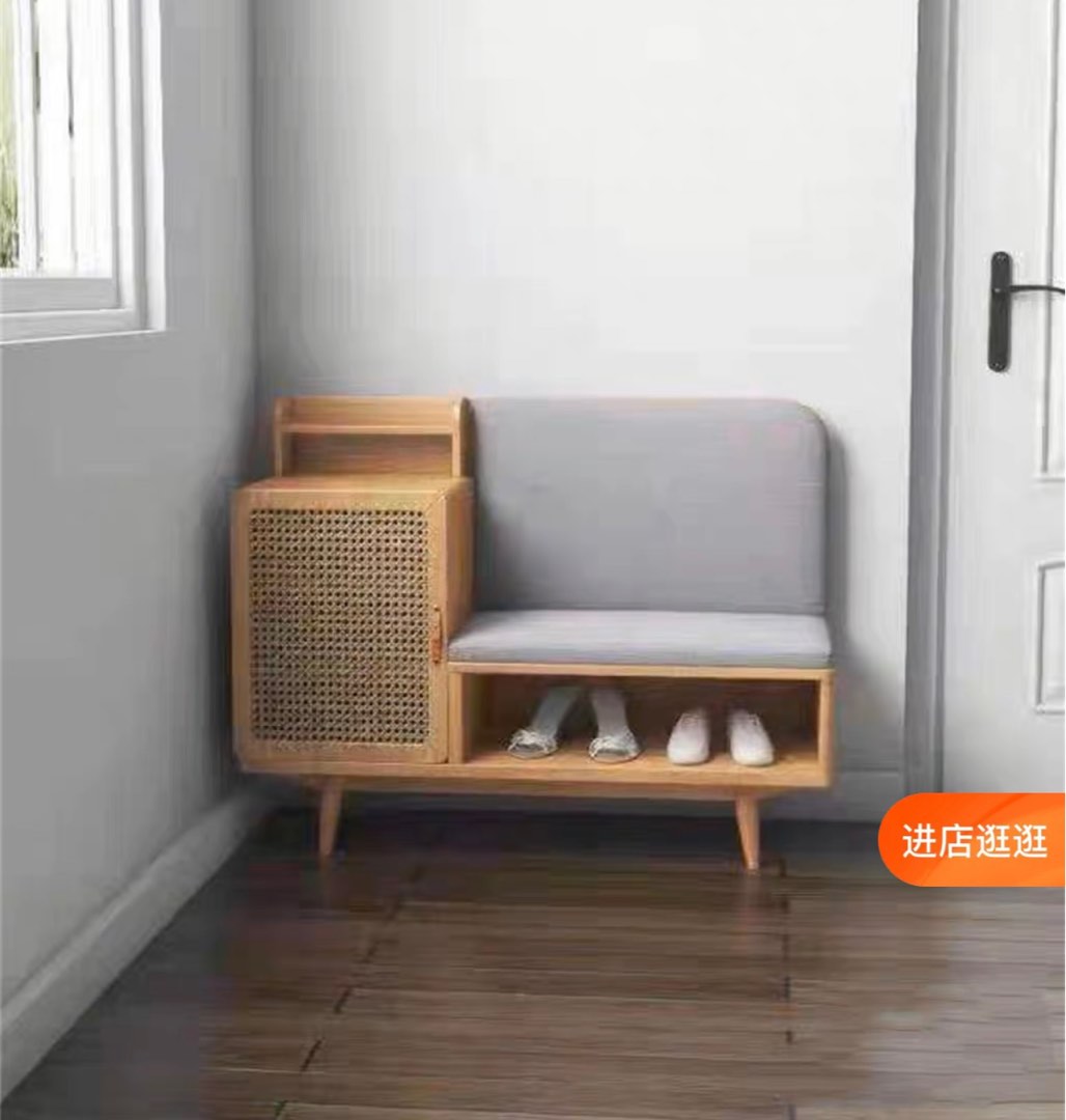 Settee deals with storage