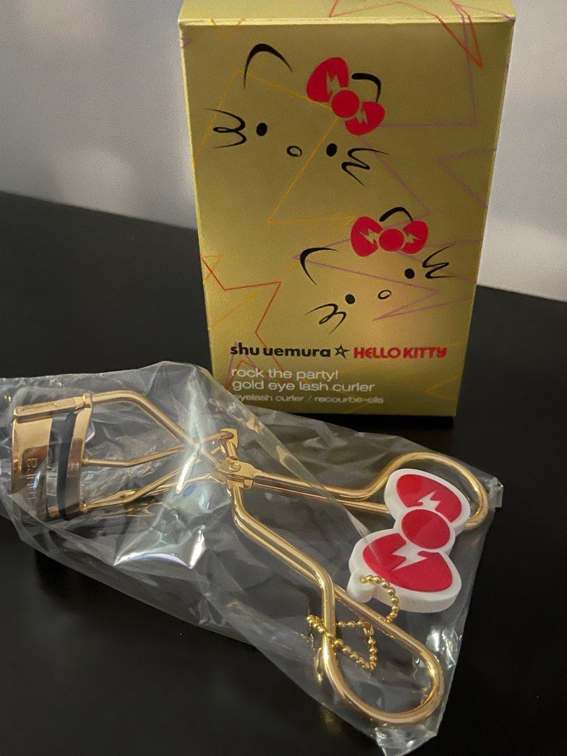 Shu uemura x Hello Kitty Eyelash Curler on Carousell