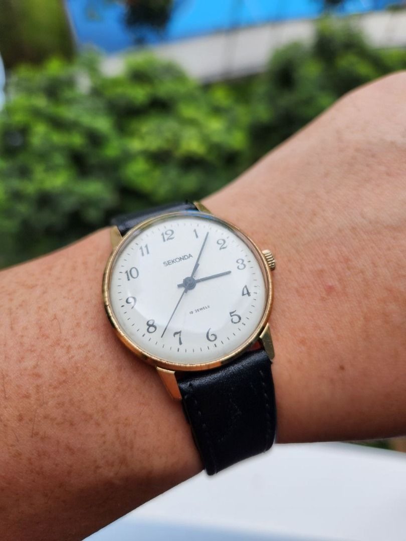 SOLD Vintage Sekonda Mechanical Dress Watch Men s Fashion Watches Accessories Watches on Carousell