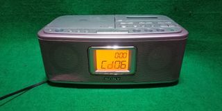 Sony CFD-E501 CD radio Cassette