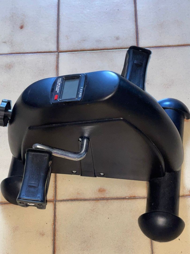 stationary cycling for elderly, Sports Equipment, Exercise & Fitness