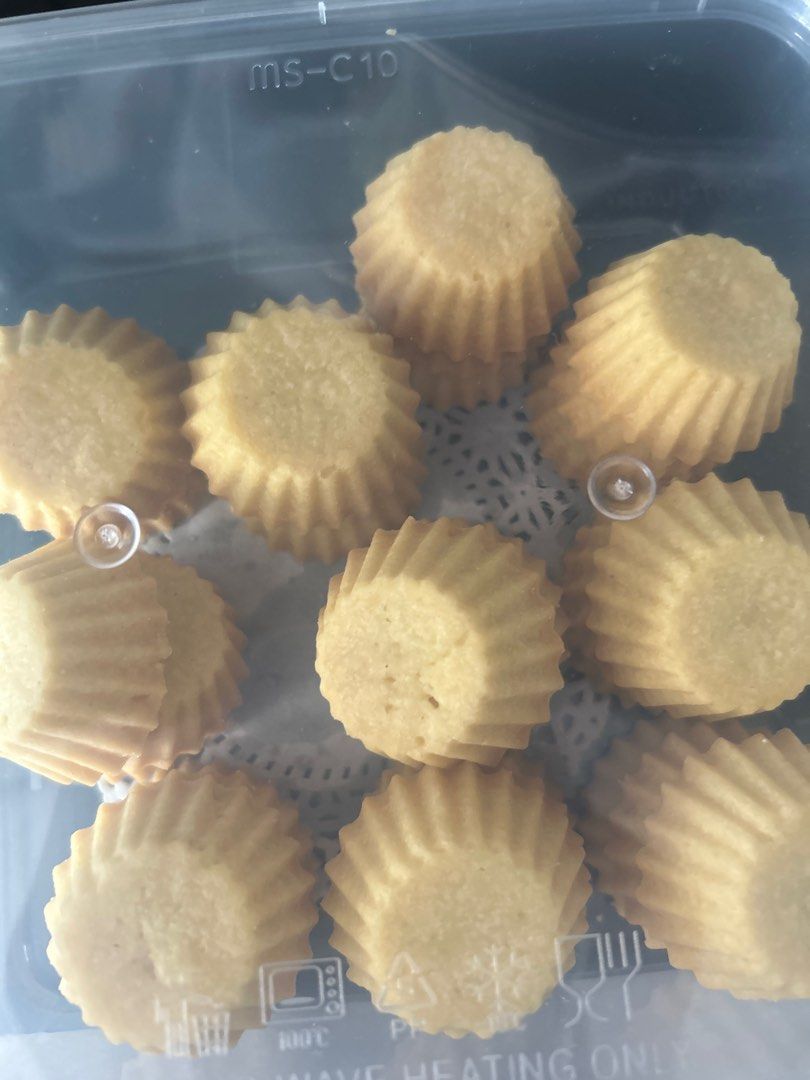 Tart shell (Category: Homemade Bakes) located in Singapore. Submitted by msbutterfinger (Listing ID 227152829, Image 2). Description: Freshly baked mini tart shell.💯 Halal and homemade. U will save time and just fill it with ur choice of flavour (eg: cream cheese, nutella etc). Notice of 1 wk required. min order of 40pcs. Only delivery (charges depends on location) and no self collection. Enquire for more information. Full payment required once 