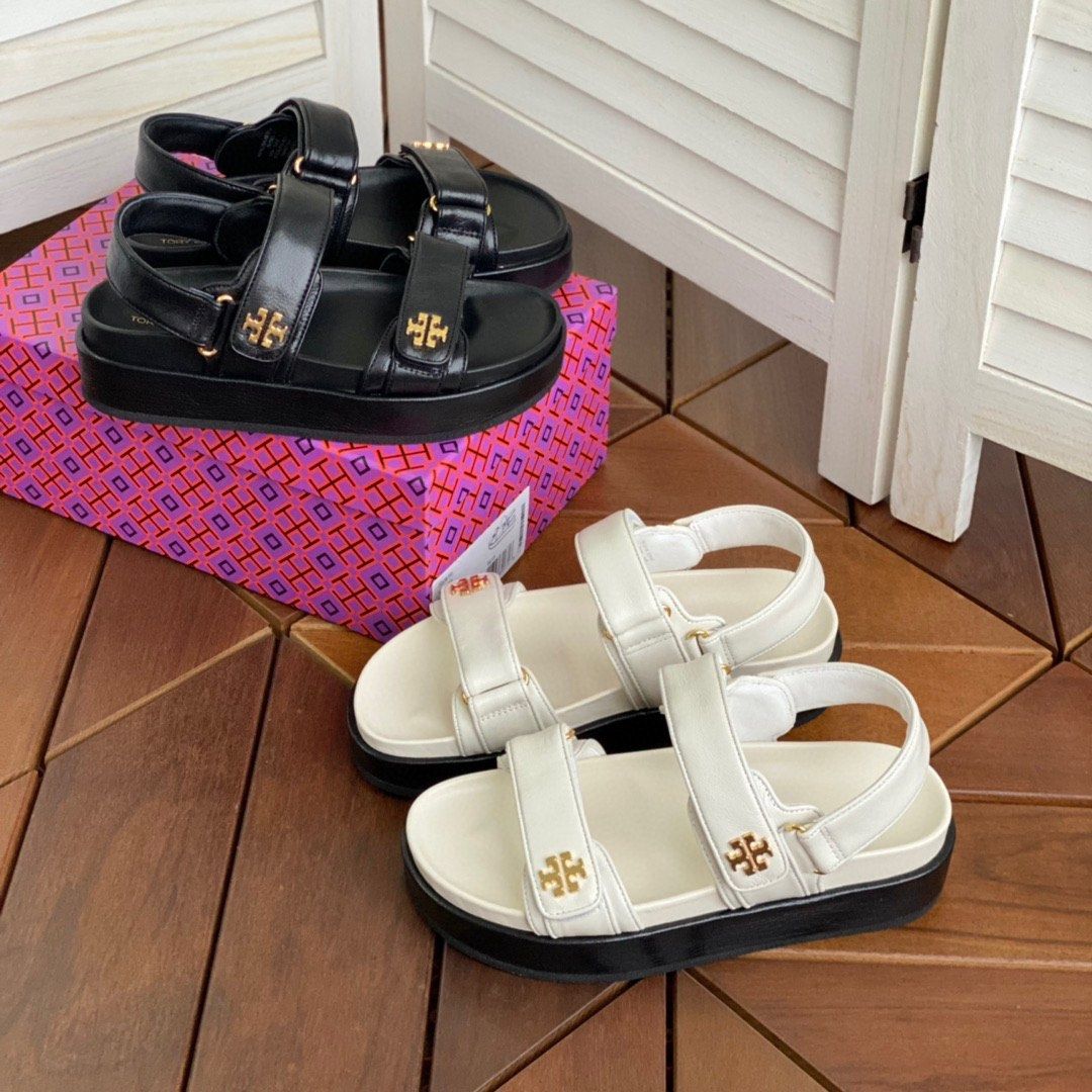 Tory burch sales quilted sandals