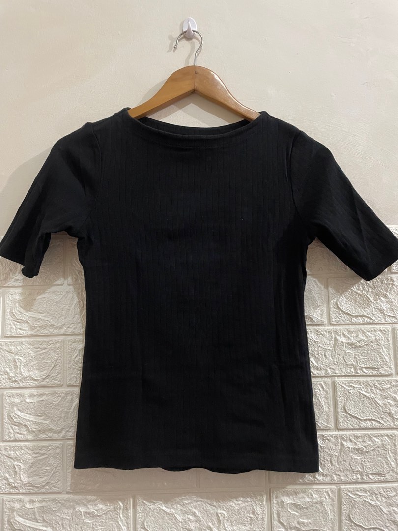 Uniqlo Top on Carousell