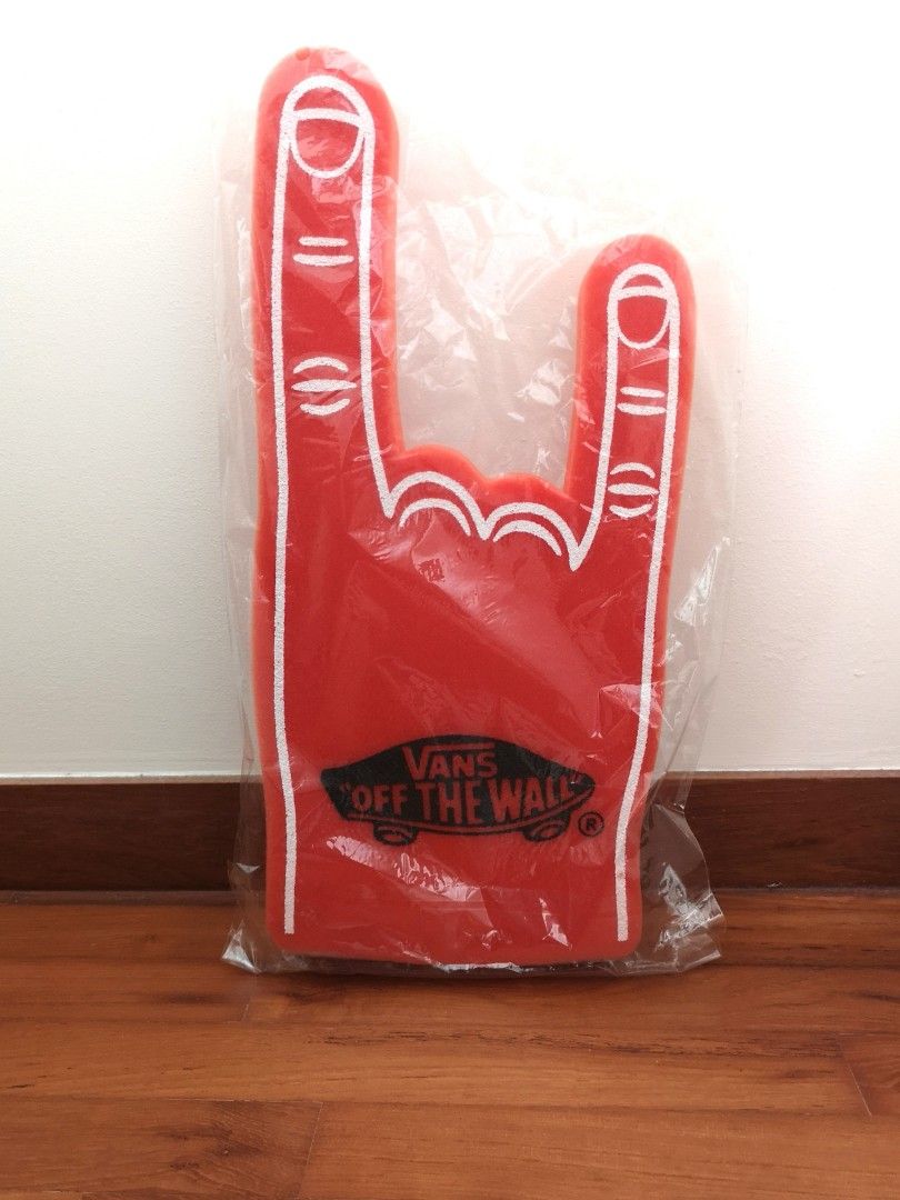 Vans Foam Finger, Hobbies & Toys, Memorabilia & Collectibles, Fan