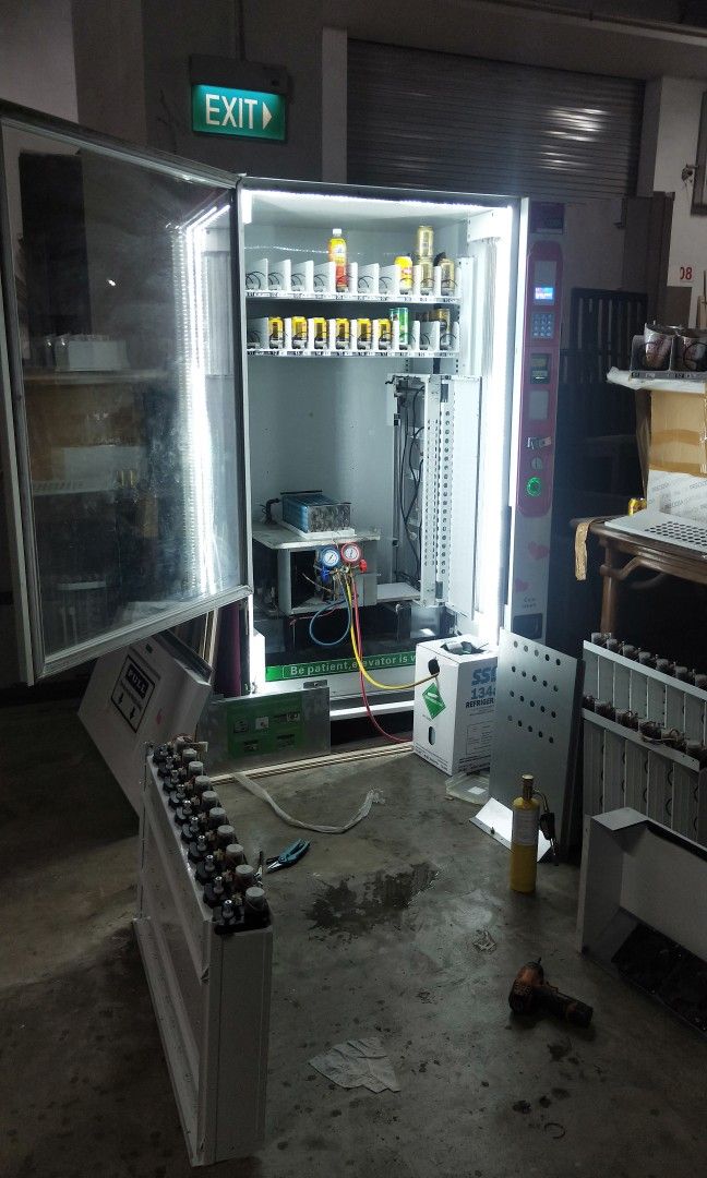 Vending machine repair, Announcements on Carousell