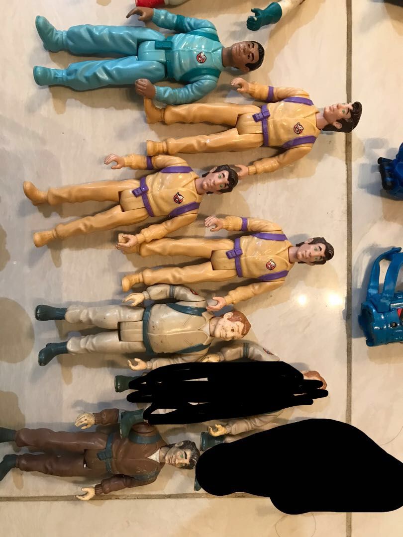 HASBRO 2020 KENNER Retro The Real Ghostbusters 6 Figures + Ecto 1 New