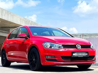 Volkswagen Golf 1.4 TSI DSG (A)