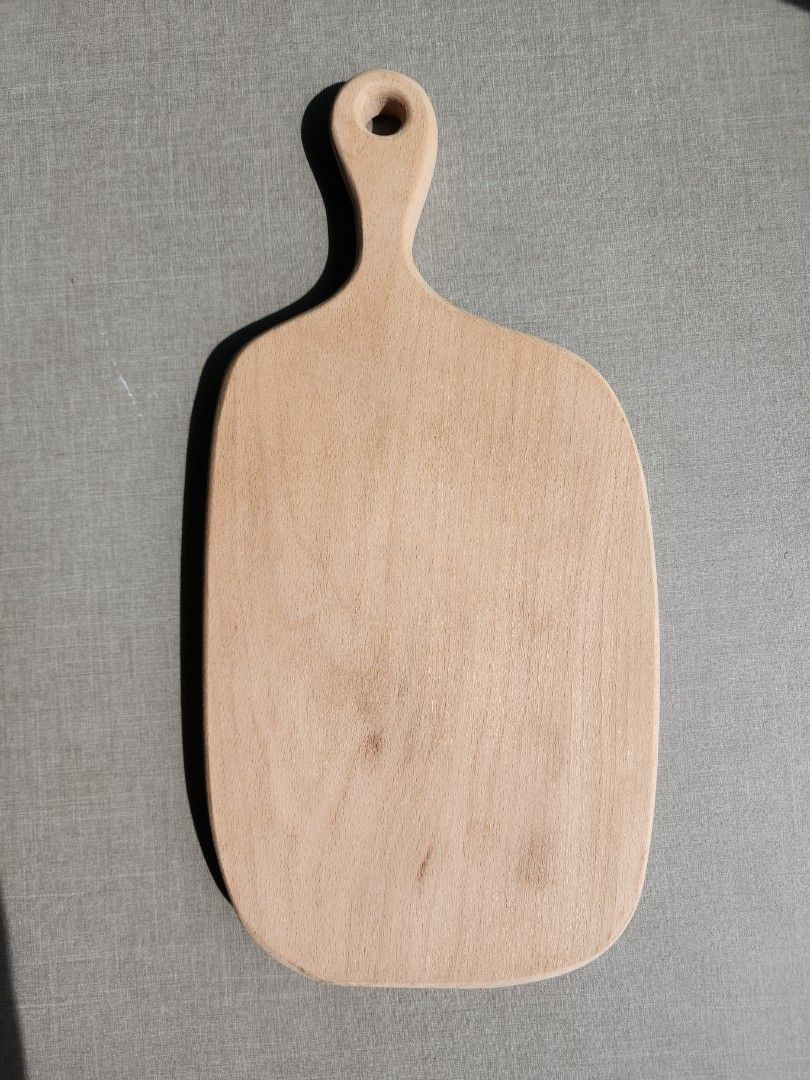 https://media.karousell.com/media/photos/products/2023/6/2/wooden_cheese_board__cutting_b_1685673358_e6dc3336_progressive.jpg