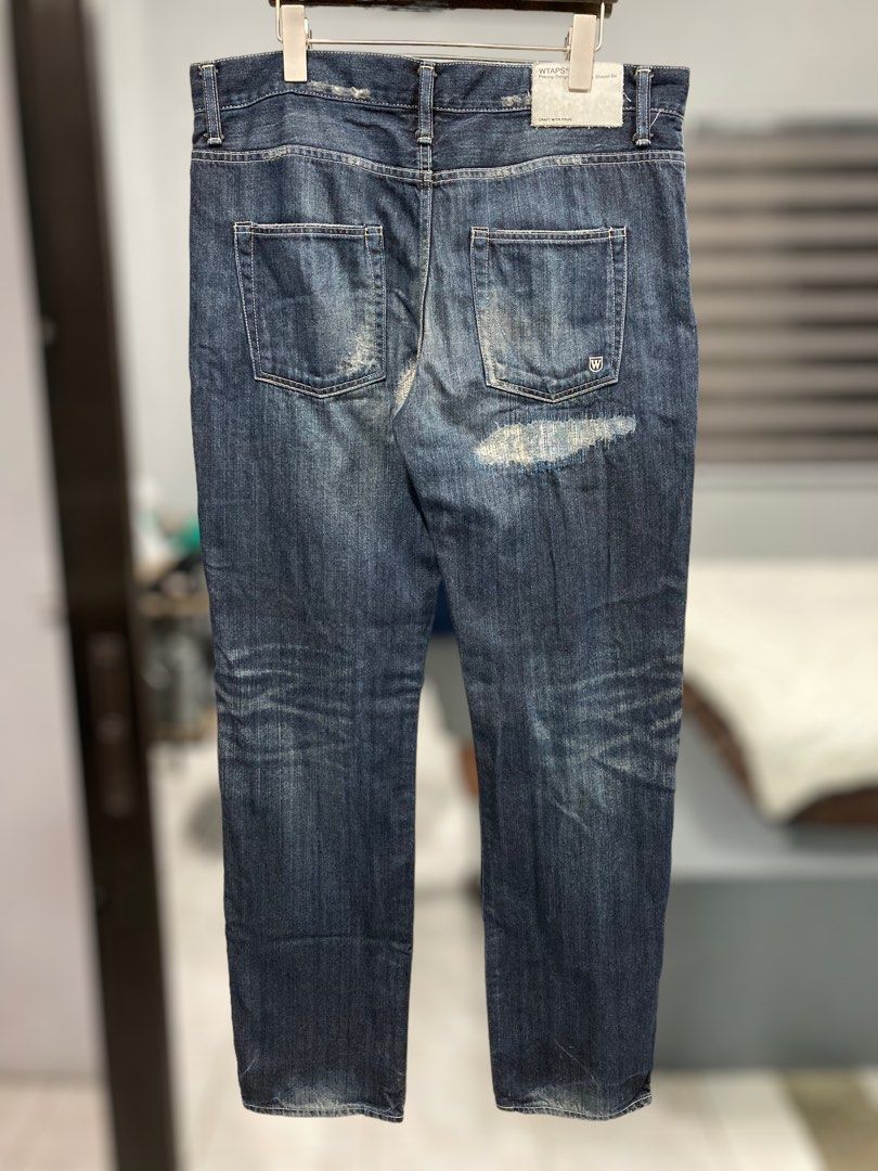 WTAPS “Who Dare Wins” SS2011 Damage Repair Processing Denim Jeans (Category: Jeans) located in Baguio. Submitted by lordeidara (Listing ID 1235155039, Image 2). Description: 8/10 Fading, Distress, and Patches are factory made Not Altered Color: Blue Material: cotton Size on Tag: large Thigh: 12.5 Knee: 9 Waist: 37 Inseam: 32 Length: 43 Leg Opening: 8 Front Rise: 11.75.