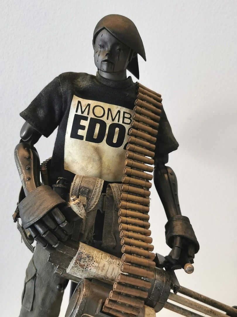 WTS: ThreeA (3A) Tomorrow King - Momba EDO 002 (BlB), Hobbies