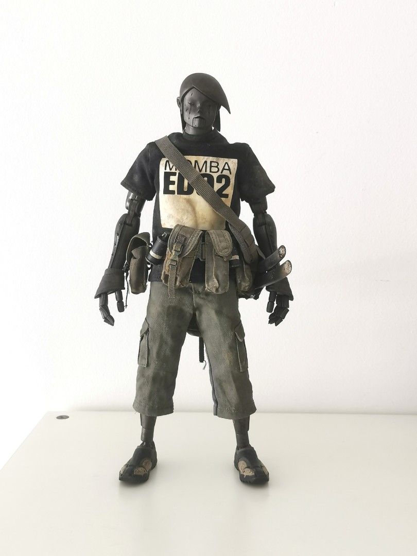 WTS: ThreeA (3A) Tomorrow King - Momba EDO 002 (BlB), Hobbies