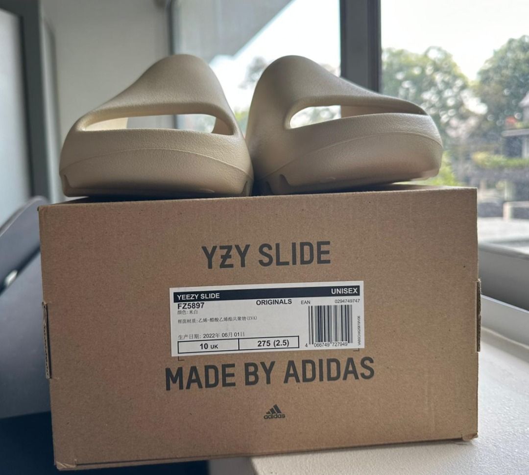 Yeezy Slide size 10 from stockX Men s Fashion Footwear